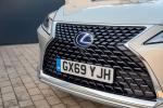 Lexus RX450hL 2019 года (UK)